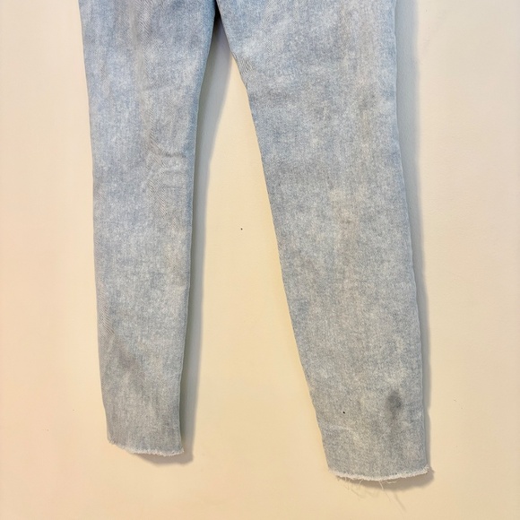 Guess High Waist Button Fly Stretch Ankle Skinny Jeans Light Wash Blue Womens 27 - Picture 7 of 7